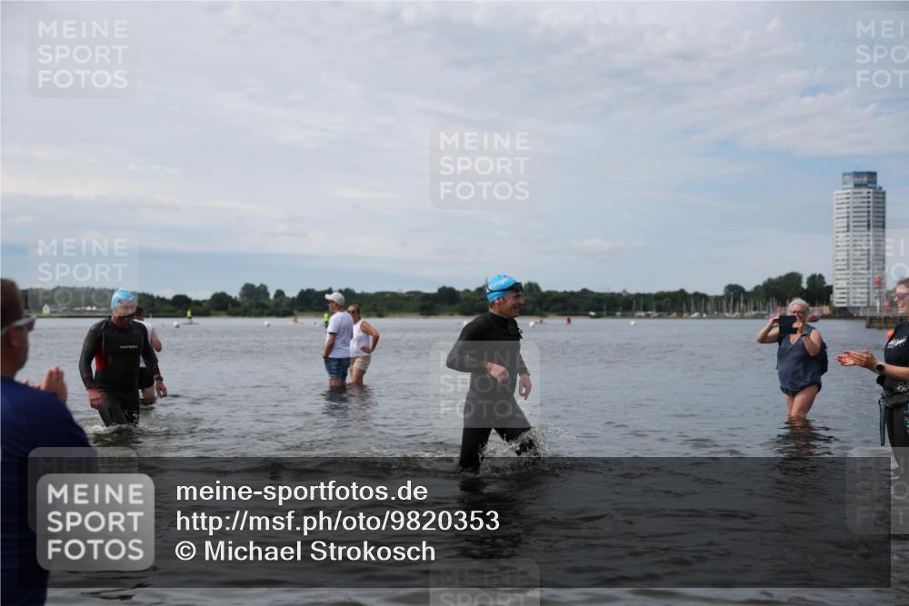 21.06.2026 - Viking Triathlon Michael Strokosch http://msf.ph/oto/9820353 21.06.2026 10:56:11 Schwimmen 24, 117, 127, 357, 502 meine-sportfotos.de
