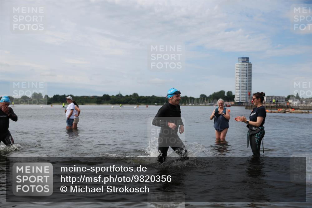 21.06.2026 - Viking Triathlon Michael Strokosch http://msf.ph/oto/9820356 21.06.2026 10:56:12 Schwimmen 24, 117, 127, 357, 502 meine-sportfotos.de