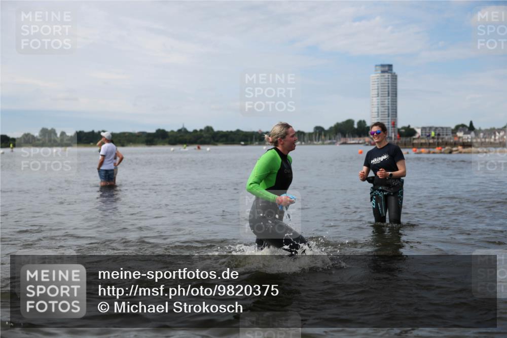 21.06.2026 - Viking Triathlon Michael Strokosch http://msf.ph/oto/9820375 21.06.2026 10:56:22 Schwimmen 24, 127, 357, 374 meine-sportfotos.de