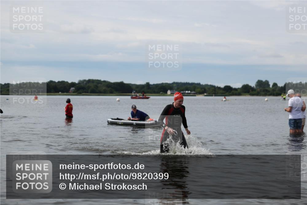 21.06.2026 - Viking Triathlon Michael Strokosch http://msf.ph/oto/9820399 21.06.2026 10:57:27 Schwimmen 652 meine-sportfotos.de