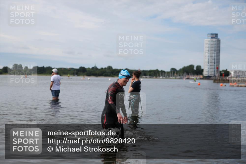 21.06.2026 - Viking Triathlon Michael Strokosch http://msf.ph/oto/9820420 21.06.2026 10:57:47 Schwimmen 224 meine-sportfotos.de