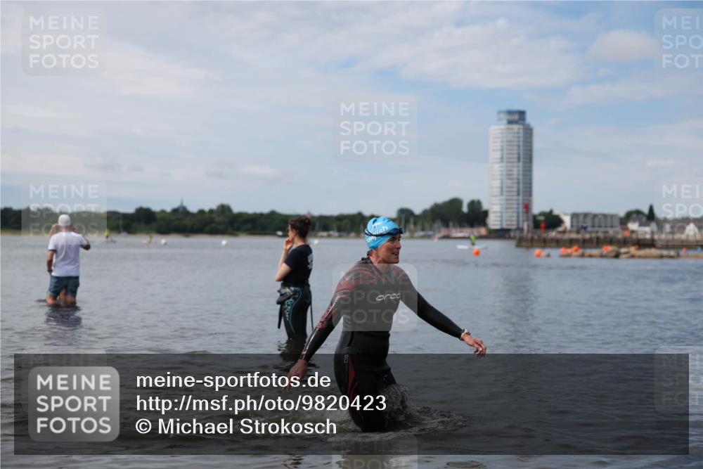 21.06.2026 - Viking Triathlon Michael Strokosch http://msf.ph/oto/9820423 21.06.2026 10:57:48 Schwimmen 224 meine-sportfotos.de