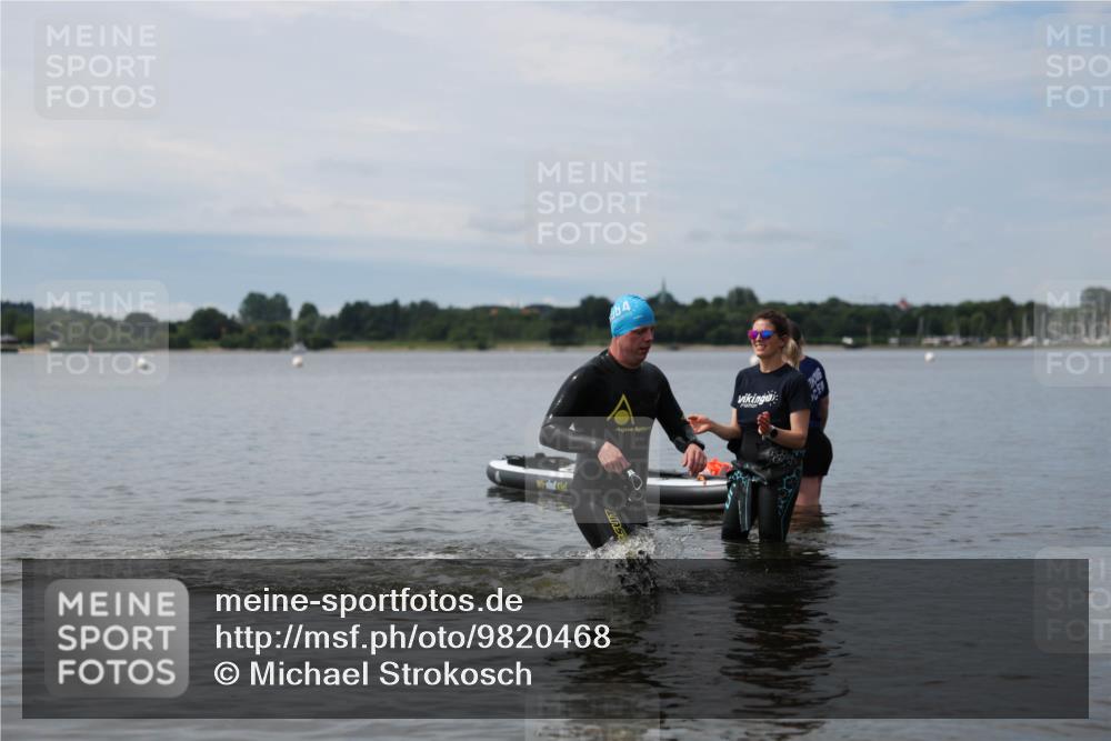 21.06.2026 - Viking Triathlon Michael Strokosch http://msf.ph/oto/9820468 21.06.2026 10:59:10 Schwimmen 106, 253 meine-sportfotos.de