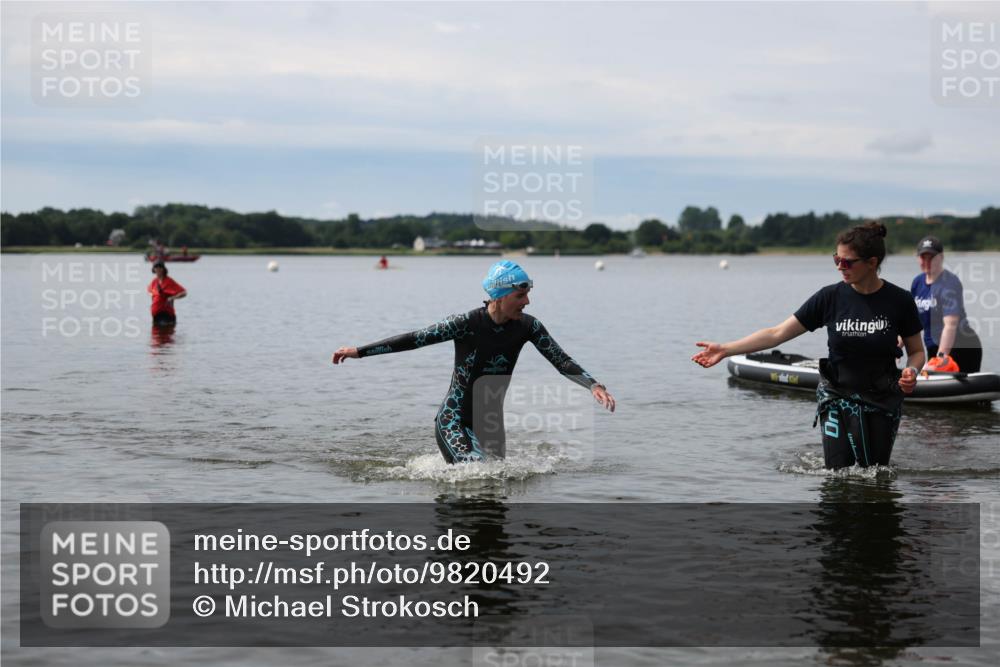 21.06.2026 - Viking Triathlon Michael Strokosch http://msf.ph/oto/9820492 21.06.2026 10:59:41 Schwimmen 542 meine-sportfotos.de