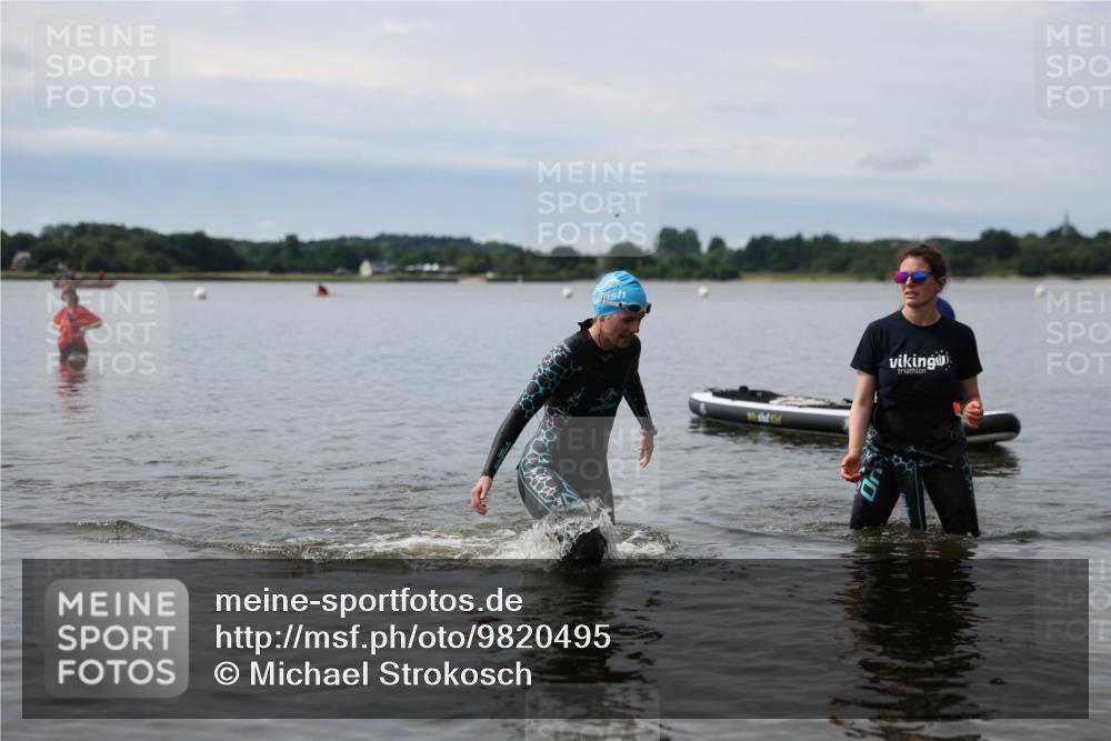 21.06.2026 - Viking Triathlon Michael Strokosch http://msf.ph/oto/9820495 21.06.2026 10:59:42 Schwimmen 542 meine-sportfotos.de