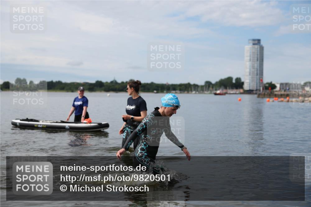 21.06.2026 - Viking Triathlon Michael Strokosch http://msf.ph/oto/9820501 21.06.2026 10:59:45 Schwimmen 542 meine-sportfotos.de