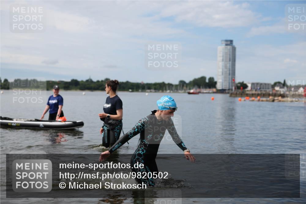 21.06.2026 - Viking Triathlon Michael Strokosch http://msf.ph/oto/9820502 21.06.2026 10:59:45 Schwimmen 542 meine-sportfotos.de