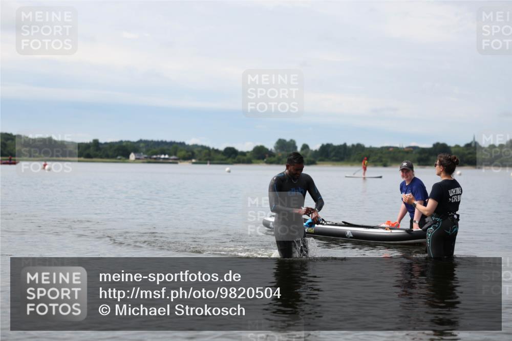 21.06.2026 - Viking Triathlon Michael Strokosch http://msf.ph/oto/9820504 21.06.2026 11:00:59 Schwimmen 71 meine-sportfotos.de