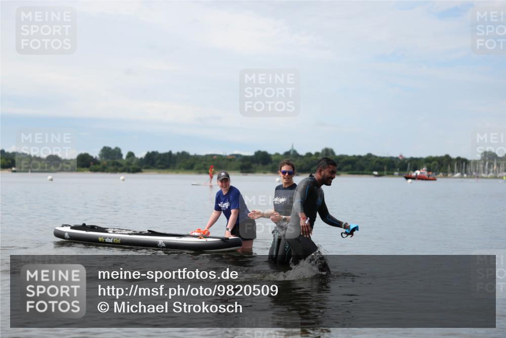 21.06.2026 - Viking Triathlon Michael Strokosch http://msf.ph/oto/9820509 21.06.2026 11:01:01 Schwimmen 71 meine-sportfotos.de