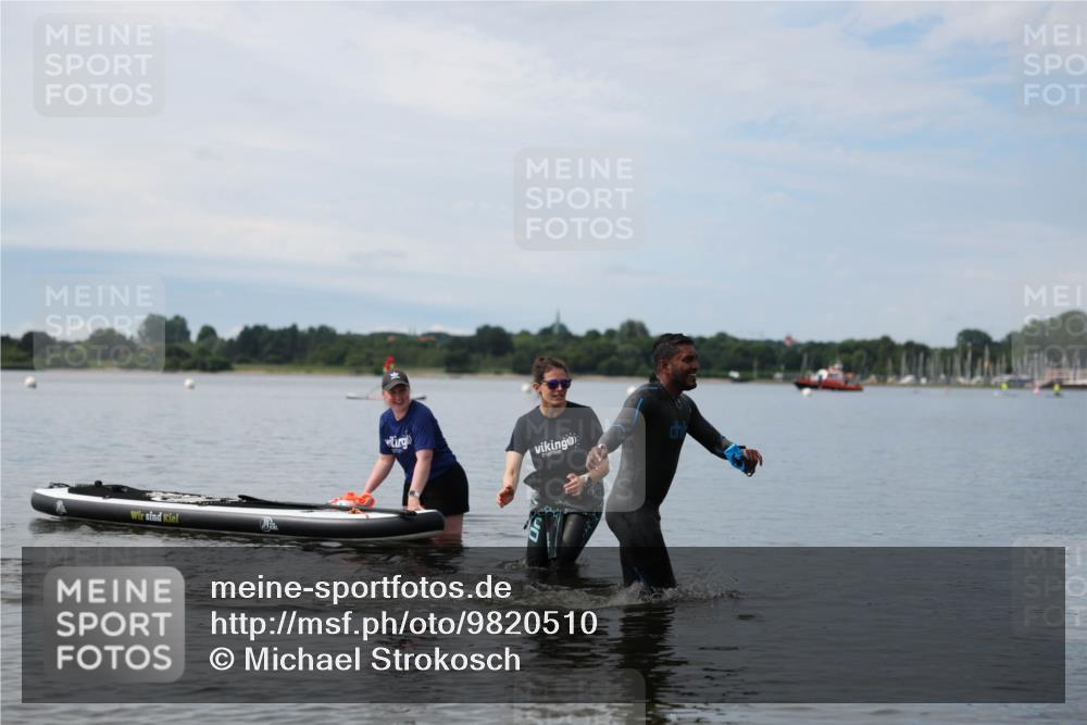 21.06.2026 - Viking Triathlon Michael Strokosch http://msf.ph/oto/9820510 21.06.2026 11:01:01 Schwimmen 71 meine-sportfotos.de