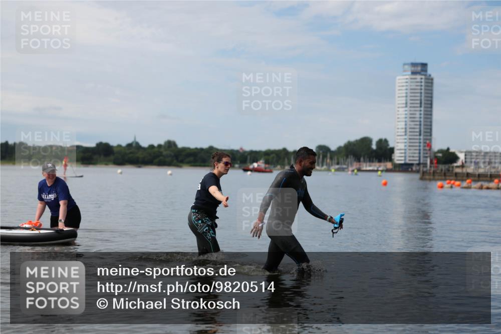 21.06.2026 - Viking Triathlon Michael Strokosch http://msf.ph/oto/9820514 21.06.2026 11:01:02 Schwimmen 71 meine-sportfotos.de
