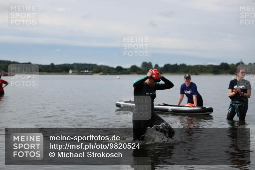 21.06.2026 - Viking Triathlon Michael Strokosch http://msf.ph/oto/9820524 21.06.2026 11:01:58 Schwimmen 646 meine-sportfotos.de