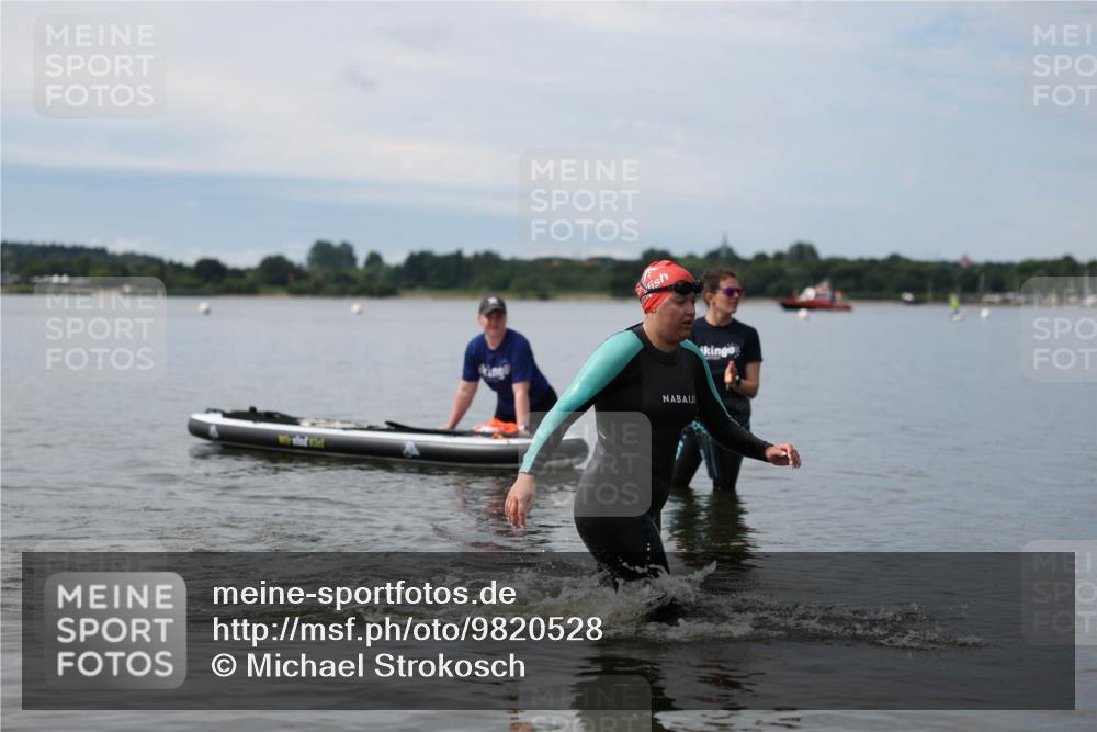21.06.2026 - Viking Triathlon Michael Strokosch http://msf.ph/oto/9820528 21.06.2026 11:01:59 Schwimmen 646 meine-sportfotos.de