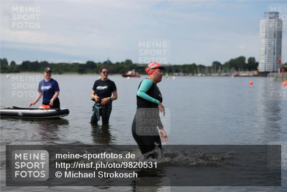 21.06.2026 - Viking Triathlon Michael Strokosch http://msf.ph/oto/9820531 21.06.2026 11:01:59 Schwimmen 646 meine-sportfotos.de