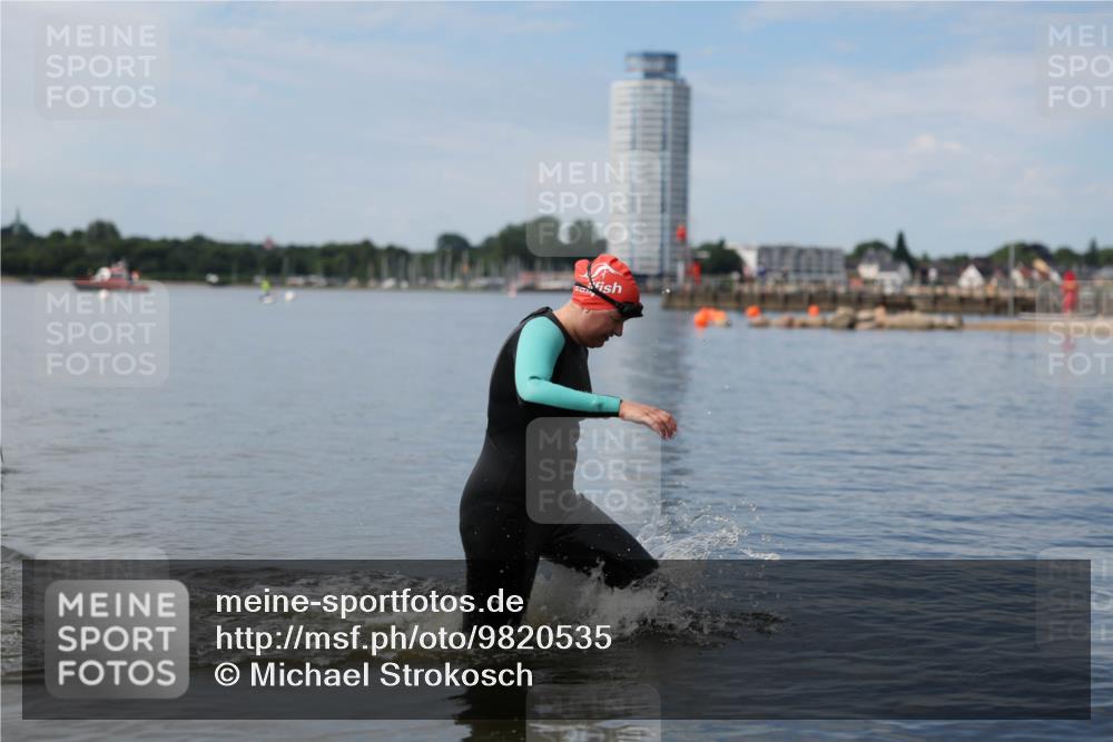 21.06.2026 - Viking Triathlon Michael Strokosch http://msf.ph/oto/9820535 21.06.2026 11:02:00 Schwimmen 646 meine-sportfotos.de