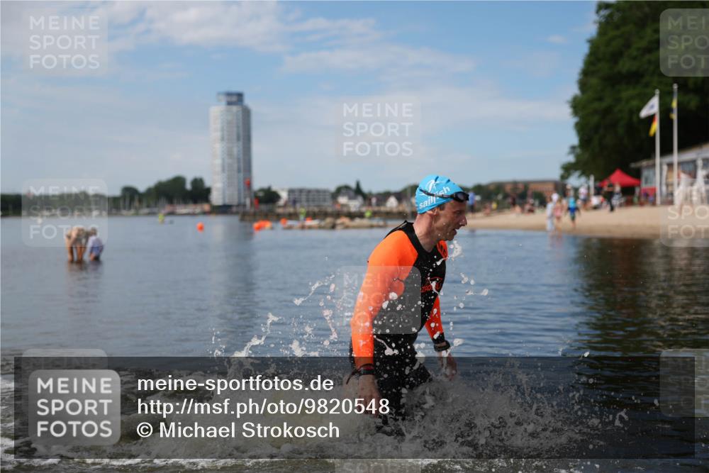 21.06.2026 - Viking Triathlon Michael Strokosch http://msf.ph/oto/9820548 21.06.2026 11:02:52 Schwimmen 379 meine-sportfotos.de