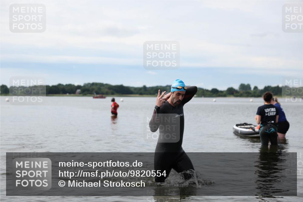21.06.2026 - Viking Triathlon Michael Strokosch http://msf.ph/oto/9820554 21.06.2026 11:03:20 Schwimmen 529 meine-sportfotos.de