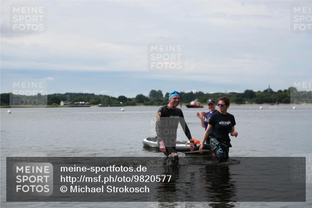 21.06.2026 - Viking Triathlon Michael Strokosch http://msf.ph/oto/9820577 21.06.2026 11:04:08 Schwimmen 421 meine-sportfotos.de