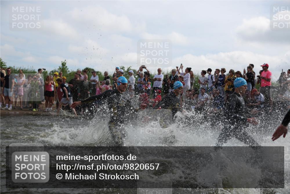 21.06.2026 - Viking Triathlon Michael Strokosch http://msf.ph/oto/9820657 21.06.2026 10:00:46 Schwimmen 46, 104, 119, 176, 371, 426, 441, 453, 466, 548, 565, 569, 620, 626, 643 meine-sportfotos.de