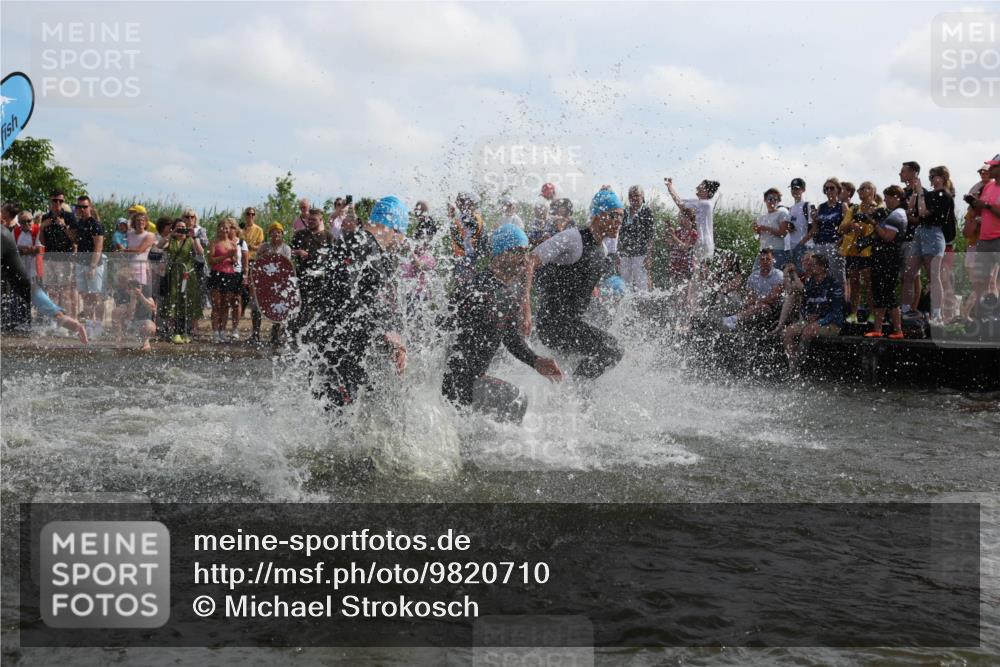 21.06.2026 - Viking Triathlon Michael Strokosch http://msf.ph/oto/9820710 21.06.2026 10:01:09 Schwimmen 5, 14, 65, 89, 169, 180, 249, 270, 280, 337, 342, 383, 447, 486, 527 meine-sportfotos.de