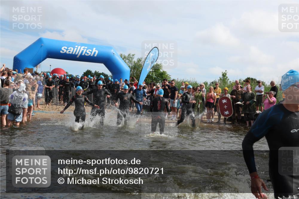 21.06.2026 - Viking Triathlon Michael Strokosch http://msf.ph/oto/9820721 21.06.2026 10:01:18 Schwimmen 18, 65, 89, 114, 131, 242, 271, 280, 447, 486 meine-sportfotos.de