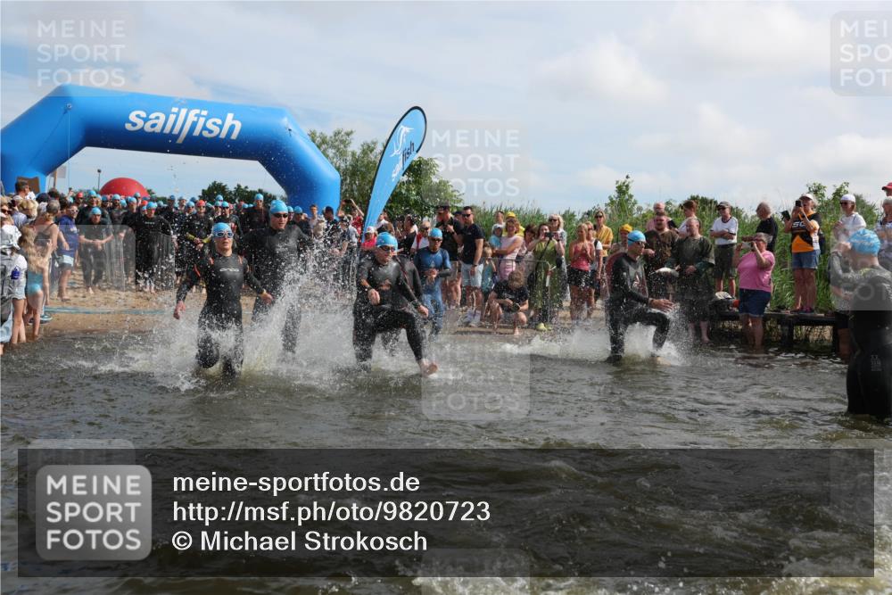 21.06.2026 - Viking Triathlon Michael Strokosch http://msf.ph/oto/9820723 21.06.2026 10:01:19 Schwimmen 18, 28, 51, 65, 89, 114, 131, 145, 242, 271, 280, 447, 486, 500, 665 meine-sportfotos.de
