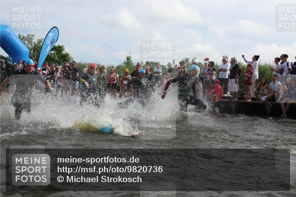 21.06.2026 - Viking Triathlon Michael Strokosch http://msf.ph/oto/9820736 21.06.2026 10:01:24 Schwimmen 13, 18, 26, 28, 51, 114, 131, 145, 242, 271, 300, 500, 568, 576, 665 meine-sportfotos.de