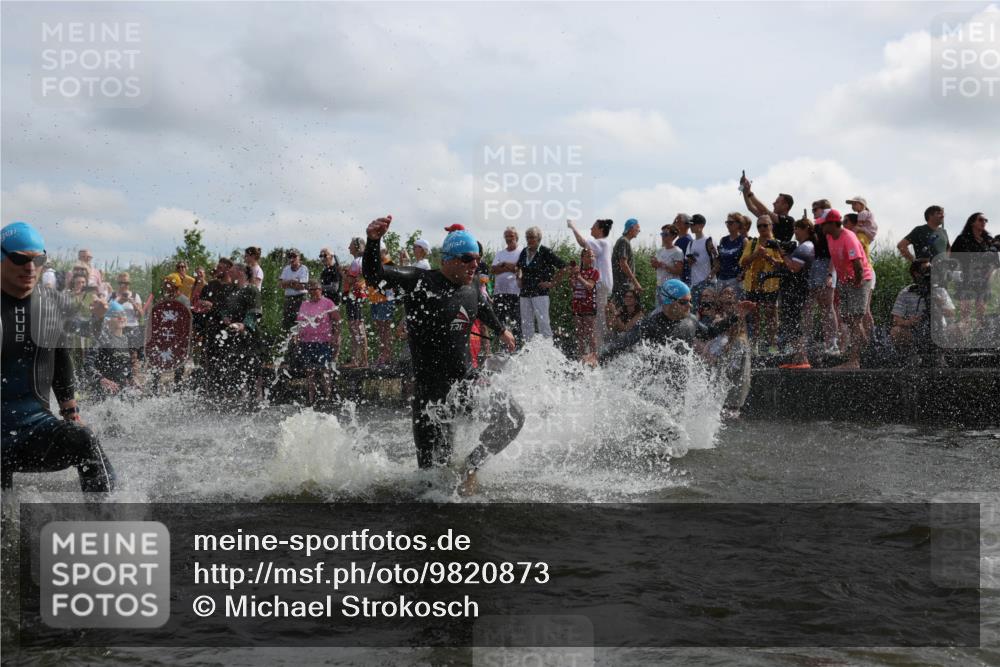 21.06.2026 - Viking Triathlon Michael Strokosch http://msf.ph/oto/9820873 21.06.2026 10:02:25 Schwimmen 47, 87, 126, 136, 142, 220, 255, 325, 360, 392, 430, 490, 604, 651, 655 meine-sportfotos.de