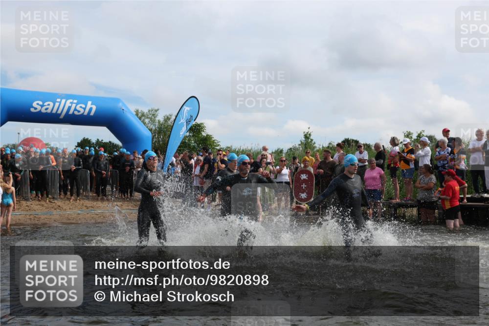 21.06.2026 - Viking Triathlon Michael Strokosch http://msf.ph/oto/9820898 21.06.2026 10:02:35 Schwimmen 83, 99, 100, 126, 186, 220, 325, 386, 462, 485, 513, 560, 579, 604, 651 meine-sportfotos.de