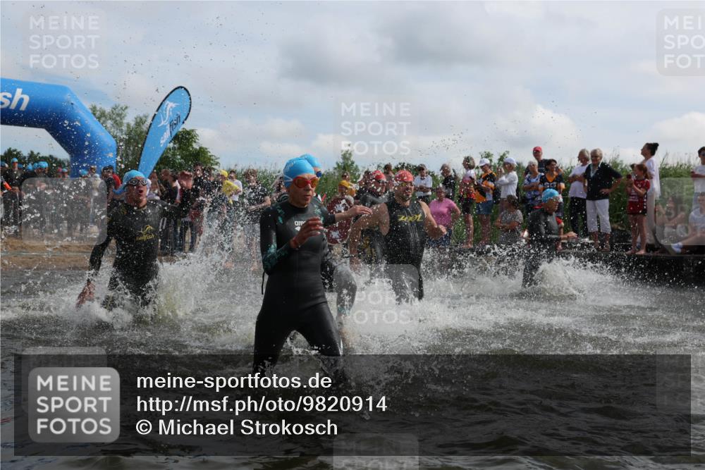 21.06.2026 - Viking Triathlon Michael Strokosch http://msf.ph/oto/9820914 21.06.2026 10:02:44 Schwimmen 16, 20, 73, 99, 171, 186, 315, 372, 386, 440, 462, 485, 553, 636, 653 meine-sportfotos.de