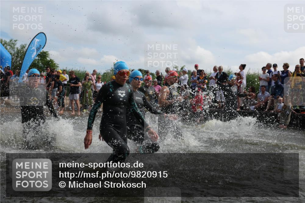 21.06.2026 - Viking Triathlon Michael Strokosch http://msf.ph/oto/9820915 21.06.2026 10:02:45 Schwimmen 16, 20, 73, 99, 171, 186, 315, 372, 386, 440, 462, 485, 553, 636, 653 meine-sportfotos.de