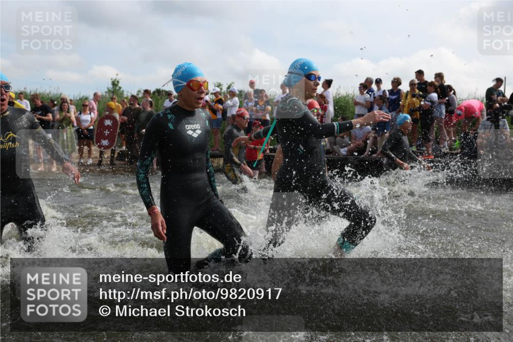 21.06.2026 - Viking Triathlon Michael Strokosch http://msf.ph/oto/9820917 21.06.2026 10:02:45 Schwimmen 16, 20, 73, 99, 171, 186, 315, 372, 386, 440, 462, 485, 553, 636, 653 meine-sportfotos.de