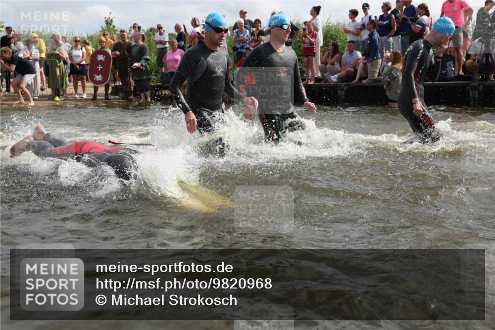 21.06.2026 - Viking Triathlon Michael Strokosch http://msf.ph/oto/9820968 21.06.2026 10:03:06 Schwimmen 49, 80, 82, 199, 200, 233, 348, 356, 395, 404, 407, 475, 545, 546, 612 meine-sportfotos.de