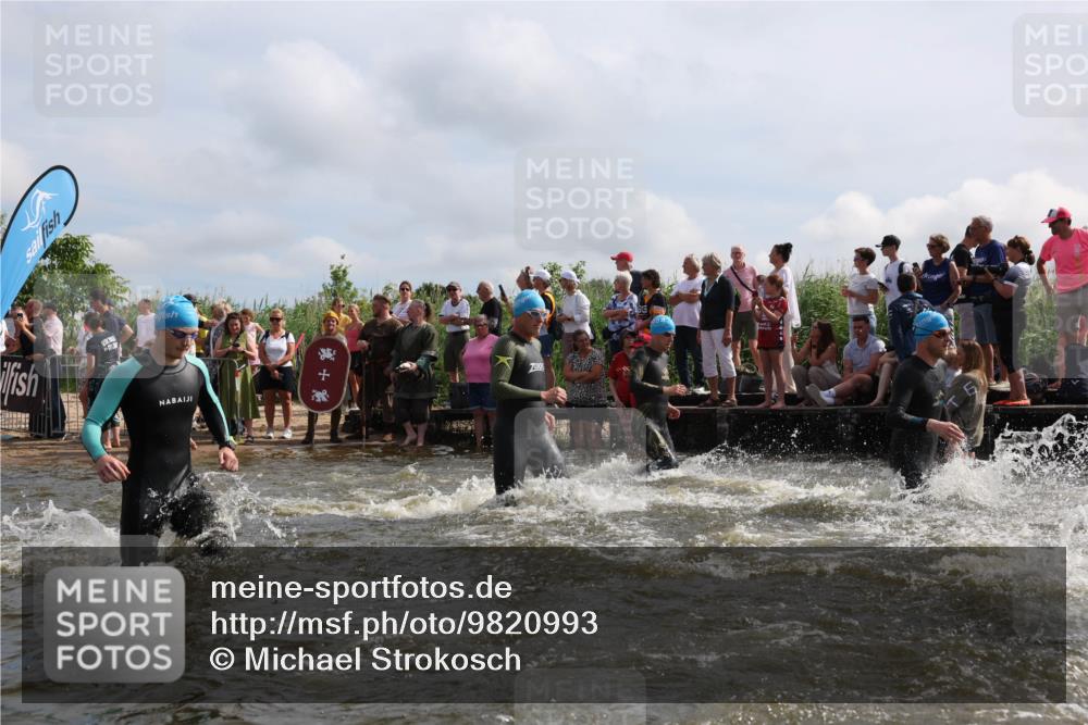 21.06.2026 - Viking Triathlon Michael Strokosch http://msf.ph/oto/9820993 21.06.2026 10:03:20 Schwimmen 58, 68, 118, 170, 202, 208, 328, 352, 364, 419, 455, 467, 487, 556, 667 meine-sportfotos.de