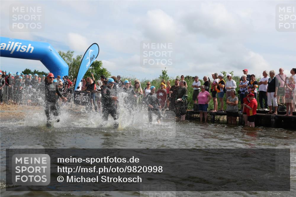 21.06.2026 - Viking Triathlon Michael Strokosch http://msf.ph/oto/9820998 21.06.2026 10:03:24 Schwimmen 58, 84, 118, 143, 202, 303, 328, 364, 419, 455, 457, 487, 556, 656, 667 meine-sportfotos.de