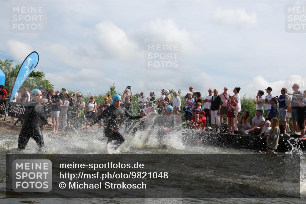 21.06.2026 - Viking Triathlon Michael Strokosch http://msf.ph/oto/9821048 21.06.2026 10:03:44 Schwimmen 137, 144, 229, 267, 287, 291, 323, 339, 340, 436, 450, 458, 521, 559, 649 meine-sportfotos.de