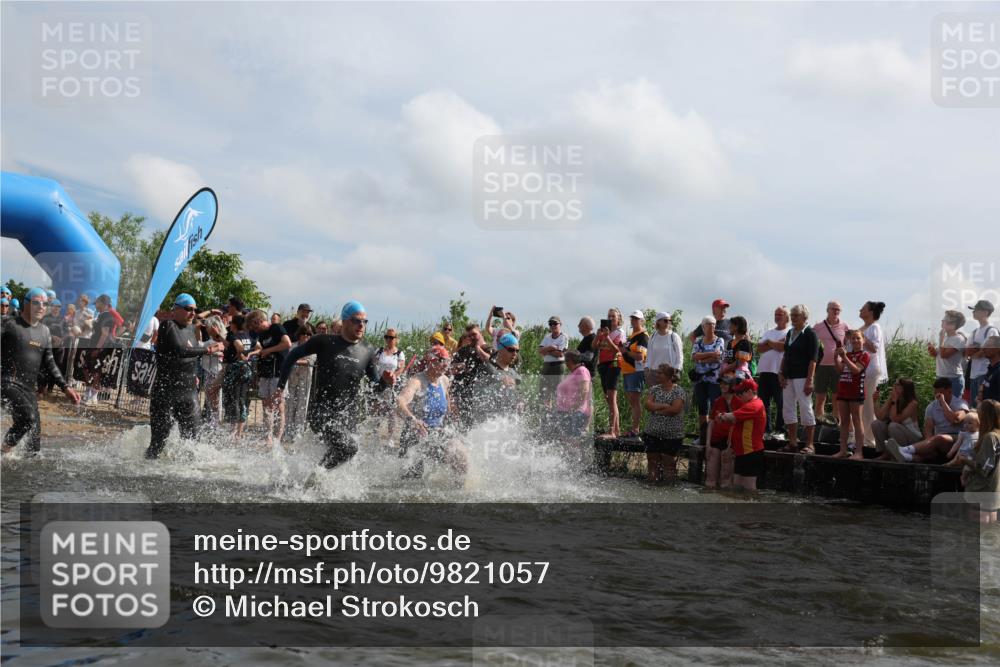 21.06.2026 - Viking Triathlon Michael Strokosch http://msf.ph/oto/9821057 21.06.2026 10:03:49 Schwimmen 137, 144, 267, 268, 287, 291, 339, 436, 450, 521, 531, 552, 554, 608, 649 meine-sportfotos.de