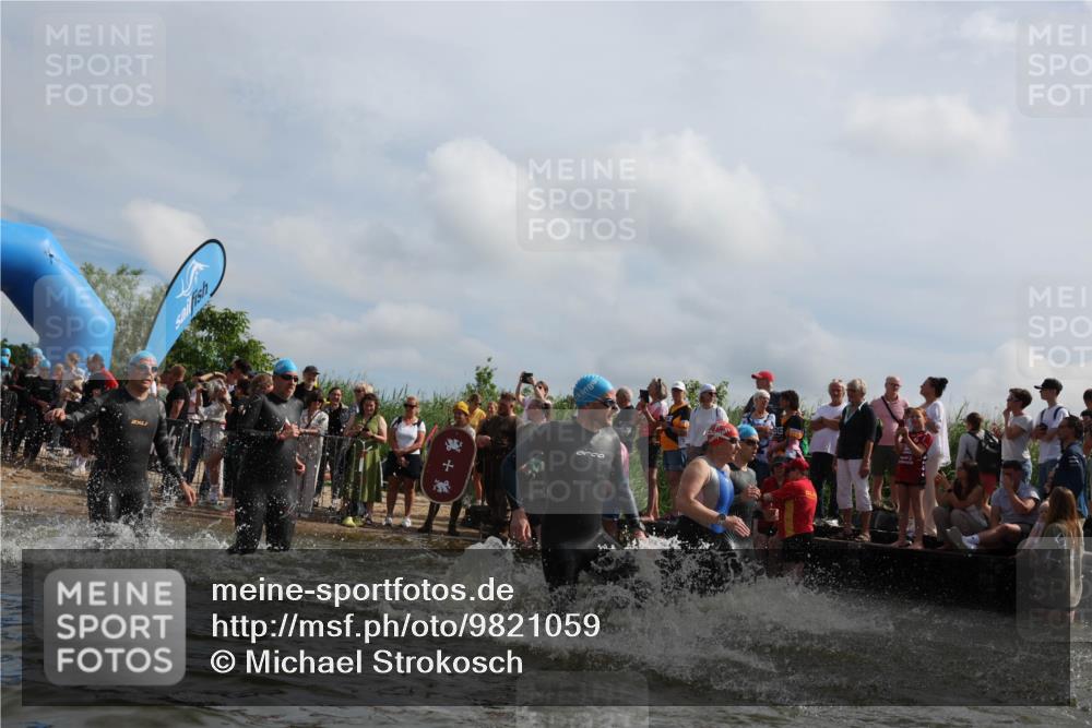 21.06.2026 - Viking Triathlon Michael Strokosch http://msf.ph/oto/9821059 21.06.2026 10:03:50 Schwimmen 137, 144, 267, 268, 287, 291, 339, 436, 450, 521, 531, 552, 554, 608, 649 meine-sportfotos.de
