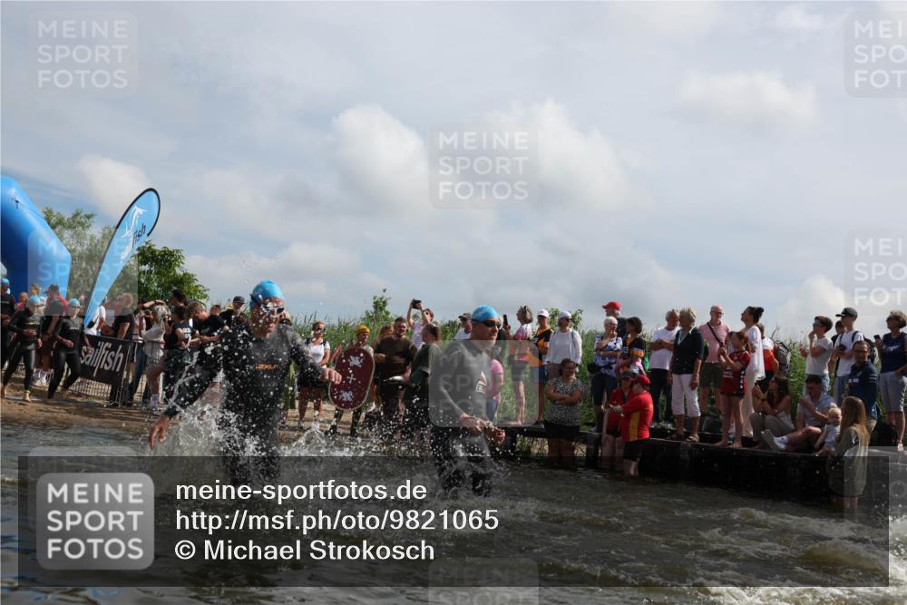 21.06.2026 - Viking Triathlon Michael Strokosch http://msf.ph/oto/9821065 21.06.2026 10:03:52 Schwimmen 137, 144, 267, 268, 287, 291, 339, 436, 450, 521, 531, 552, 554, 608, 649 meine-sportfotos.de