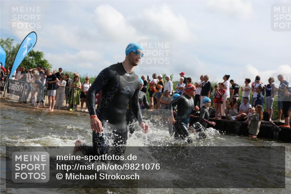 21.06.2026 - Viking Triathlon Michael Strokosch http://msf.ph/oto/9821076 21.06.2026 10:03:57 Schwimmen 122, 266, 268, 287, 291, 339, 384, 460, 531, 552, 554, 608, 645, 649 meine-sportfotos.de