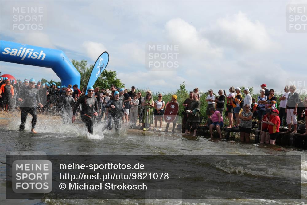 21.06.2026 - Viking Triathlon Michael Strokosch http://msf.ph/oto/9821078 21.06.2026 10:03:59 Schwimmen 122, 195, 197, 266, 268, 279, 333, 384, 460, 531, 552, 554, 608, 645, 654 meine-sportfotos.de