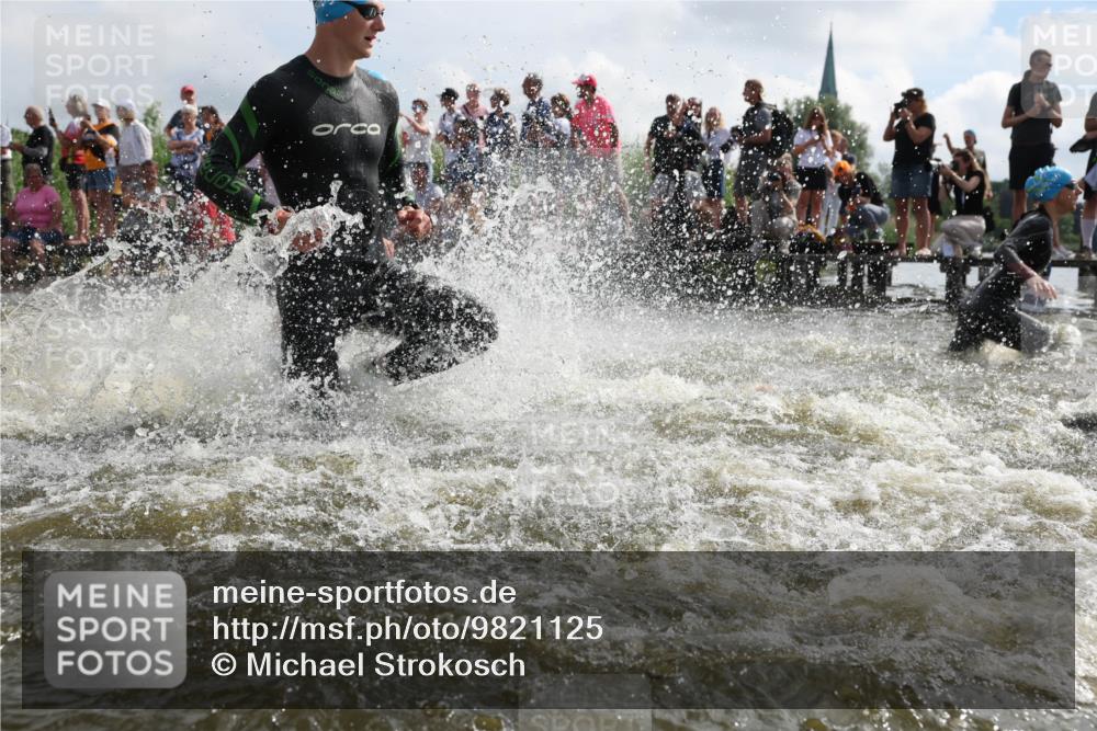 21.06.2026 - Viking Triathlon Michael Strokosch http://msf.ph/oto/9821125 21.06.2026 10:04:16 Schwimmen 96, 205, 213, 227, 239, 243, 256, 269, 377, 397, 400, 411, 496, 526, 666 meine-sportfotos.de