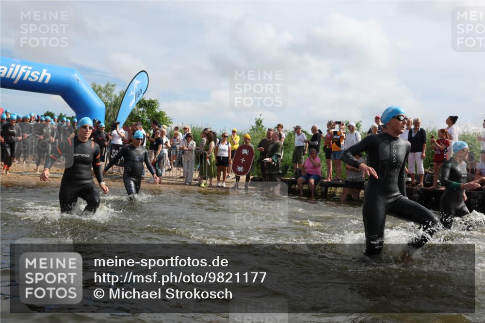 21.06.2026 - Viking Triathlon Michael Strokosch http://msf.ph/oto/9821177 21.06.2026 10:04:37 Schwimmen 63, 125, 167, 231, 232, 349, 358, 398, 425, 465, 473, 484, 511, 590, 647, 658 meine-sportfotos.de