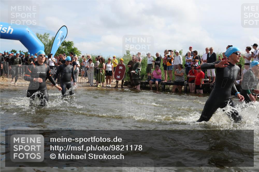 21.06.2026 - Viking Triathlon Michael Strokosch http://msf.ph/oto/9821178 21.06.2026 10:04:37 Schwimmen 63, 125, 167, 231, 232, 349, 358, 398, 425, 465, 473, 484, 511, 590, 647, 658 meine-sportfotos.de