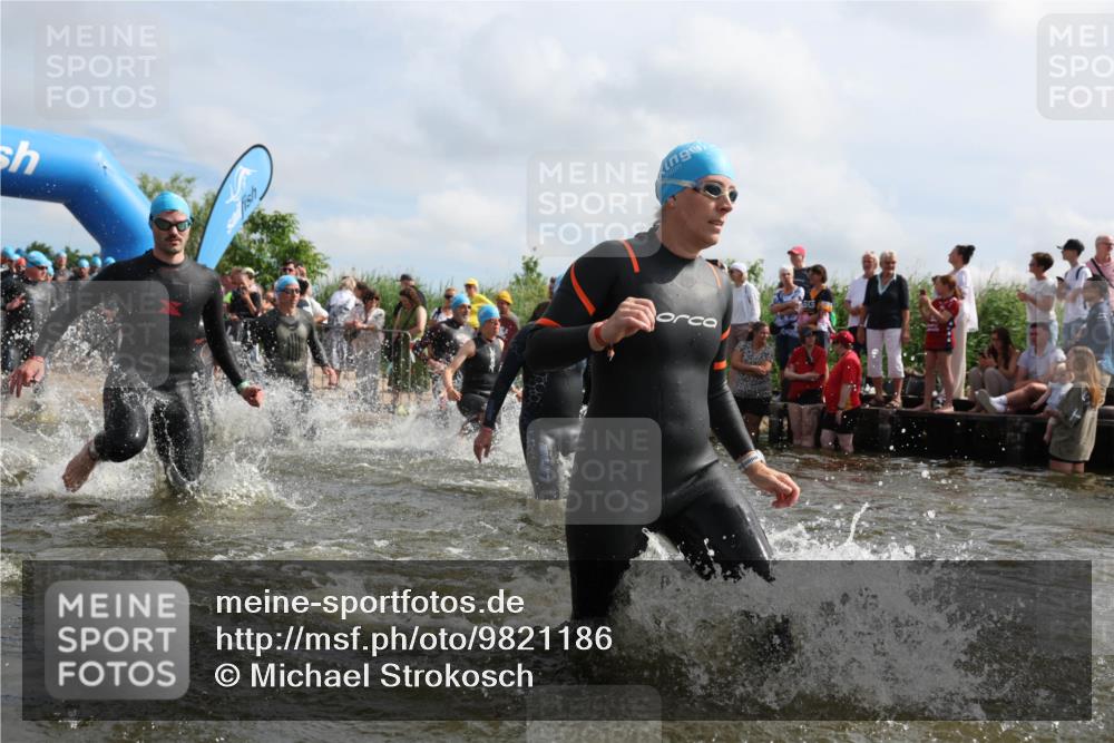 21.06.2026 - Viking Triathlon Michael Strokosch http://msf.ph/oto/9821186 21.06.2026 10:04:40 Schwimmen 44, 63, 150, 167, 231, 232, 247, 349, 355, 358, 425, 473, 484, 511, 647 meine-sportfotos.de
