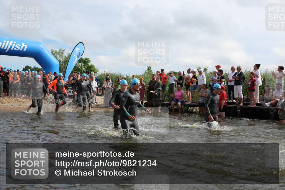 21.06.2026 - Viking Triathlon Michael Strokosch http://msf.ph/oto/9821234 21.06.2026 10:05:09 Schwimmen 165, 225, 296, 297, 301, 304, 370, 442, 497, 519, 562, 601, 617 meine-sportfotos.de