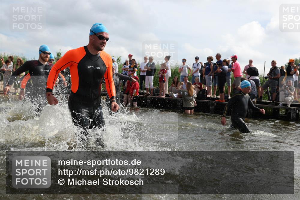 21.06.2026 - Viking Triathlon Michael Strokosch http://msf.ph/oto/9821289 21.06.2026 10:05:31 Schwimmen 86, 88, 134, 230, 262, 276, 302, 308, 330, 331, 414, 452, 459, 471, 520 meine-sportfotos.de