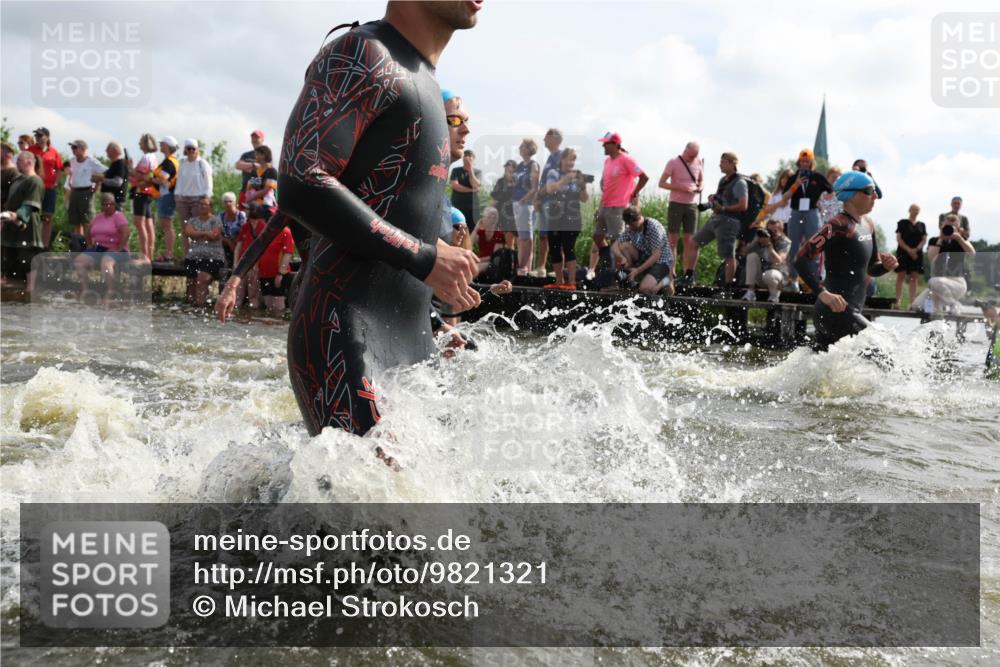 21.06.2026 - Viking Triathlon Michael Strokosch http://msf.ph/oto/9821321 21.06.2026 10:05:48 Schwimmen 45, 78, 160, 183, 193, 234, 316, 387, 393, 399, 482, 528, 567, 578, 663 meine-sportfotos.de