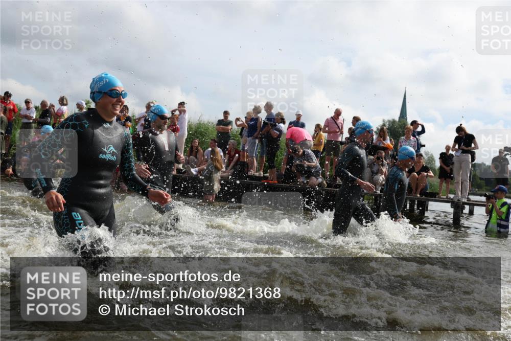 21.06.2026 - Viking Triathlon Michael Strokosch http://msf.ph/oto/9821368 21.06.2026 10:06:08 Schwimmen 91, 93, 147, 153, 162, 173, 185, 259, 261, 273, 368, 405, 443, 479, 541 meine-sportfotos.de
