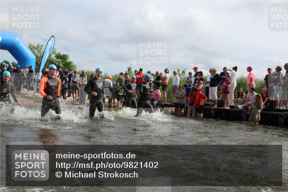 21.06.2026 - Viking Triathlon Michael Strokosch http://msf.ph/oto/9821402 21.06.2026 10:06:30 Schwimmen 56, 72, 85, 151, 177, 188, 212, 415, 445, 489, 522, 539, 577, 616, 619 meine-sportfotos.de